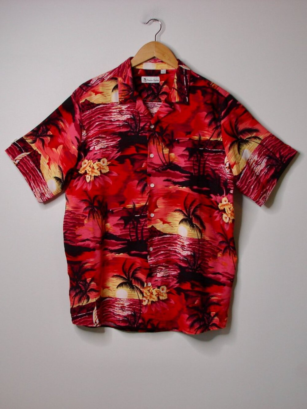 Hawaiian Short Sleeve Shirt Silky Flowy Floral Palm Trees Sunset Button Large XL